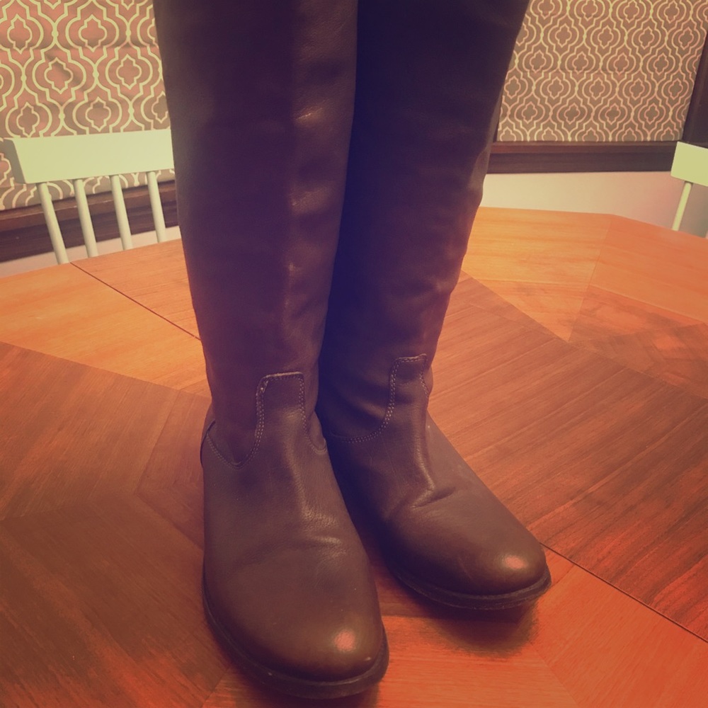 Frye knee high zipper boots size 9.5